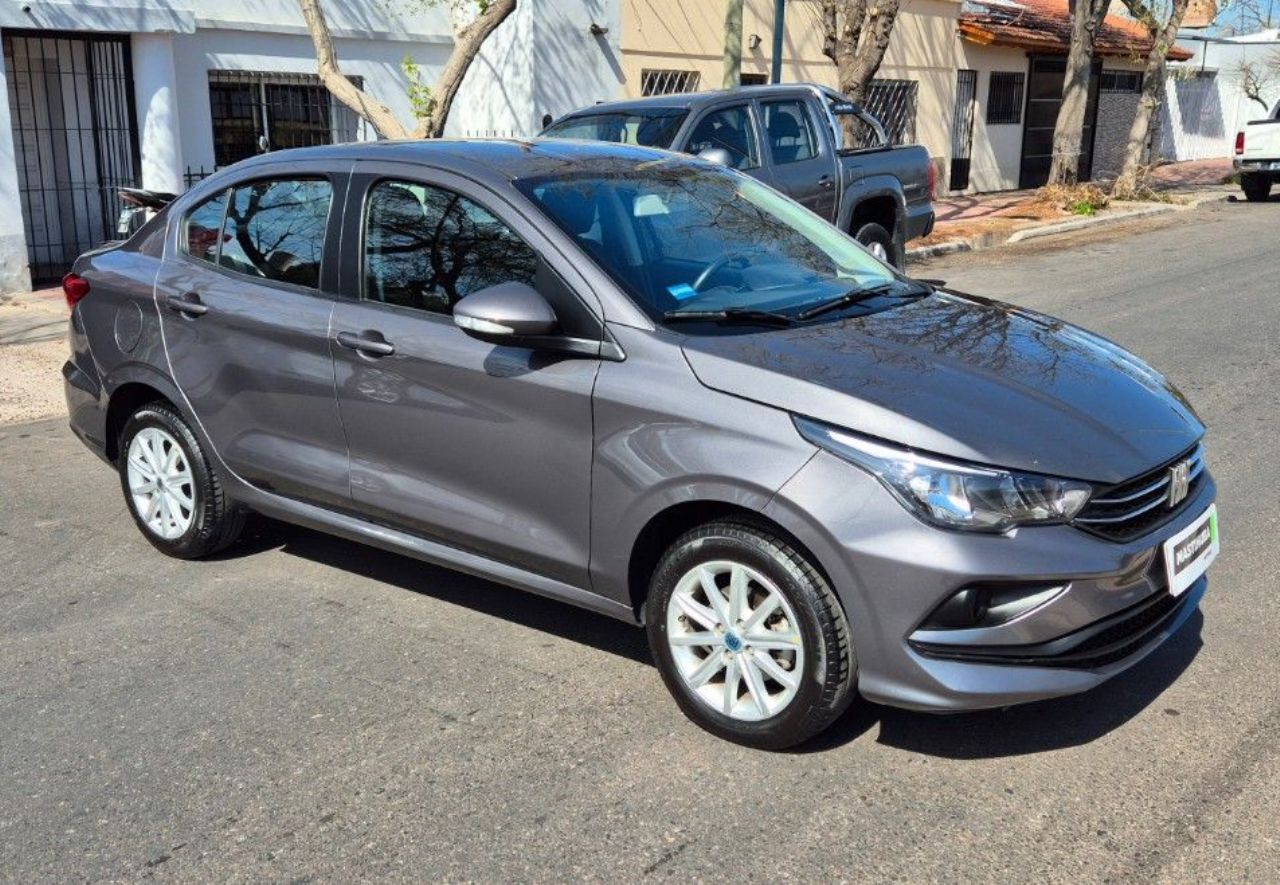 Fiat Cronos Usado Financiado en Mendoza, deRuedas