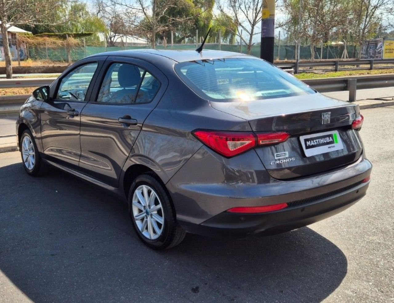 Fiat Cronos Usado Financiado en Mendoza, deRuedas