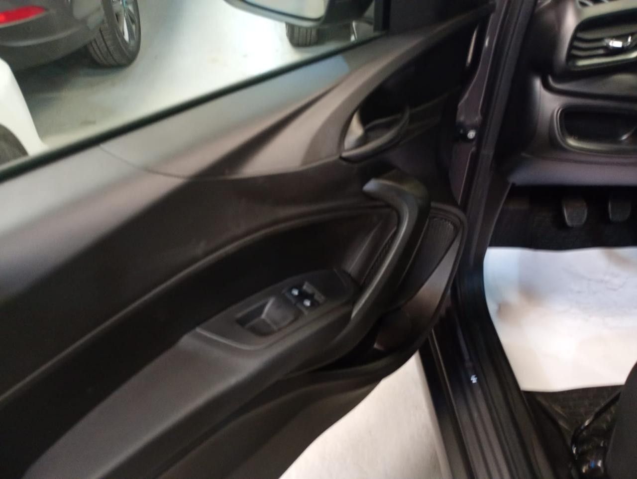 Fiat Cronos Nuevo en Córdoba, deRuedas