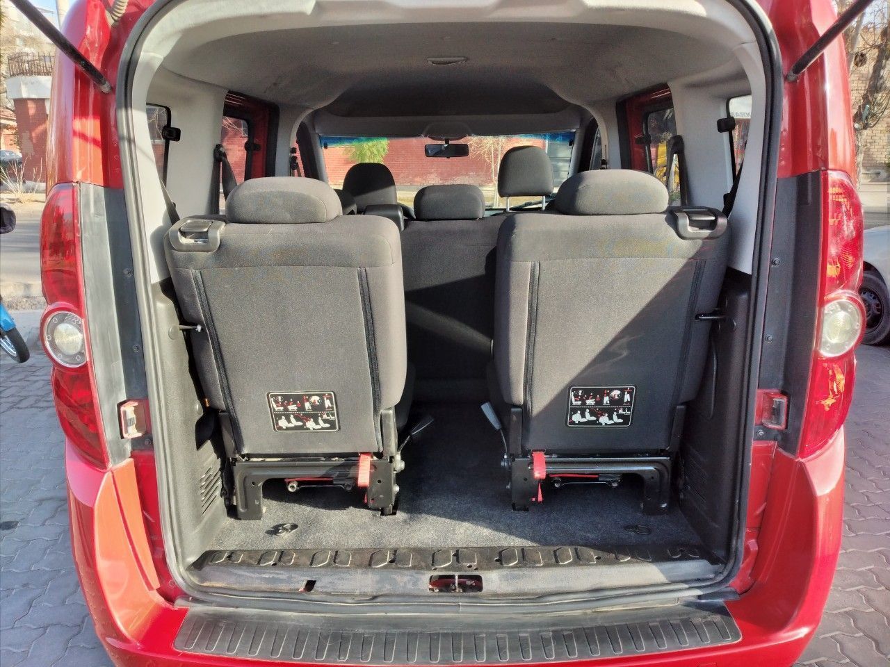 Fiat Doblo Usada en Mendoza, deRuedas
