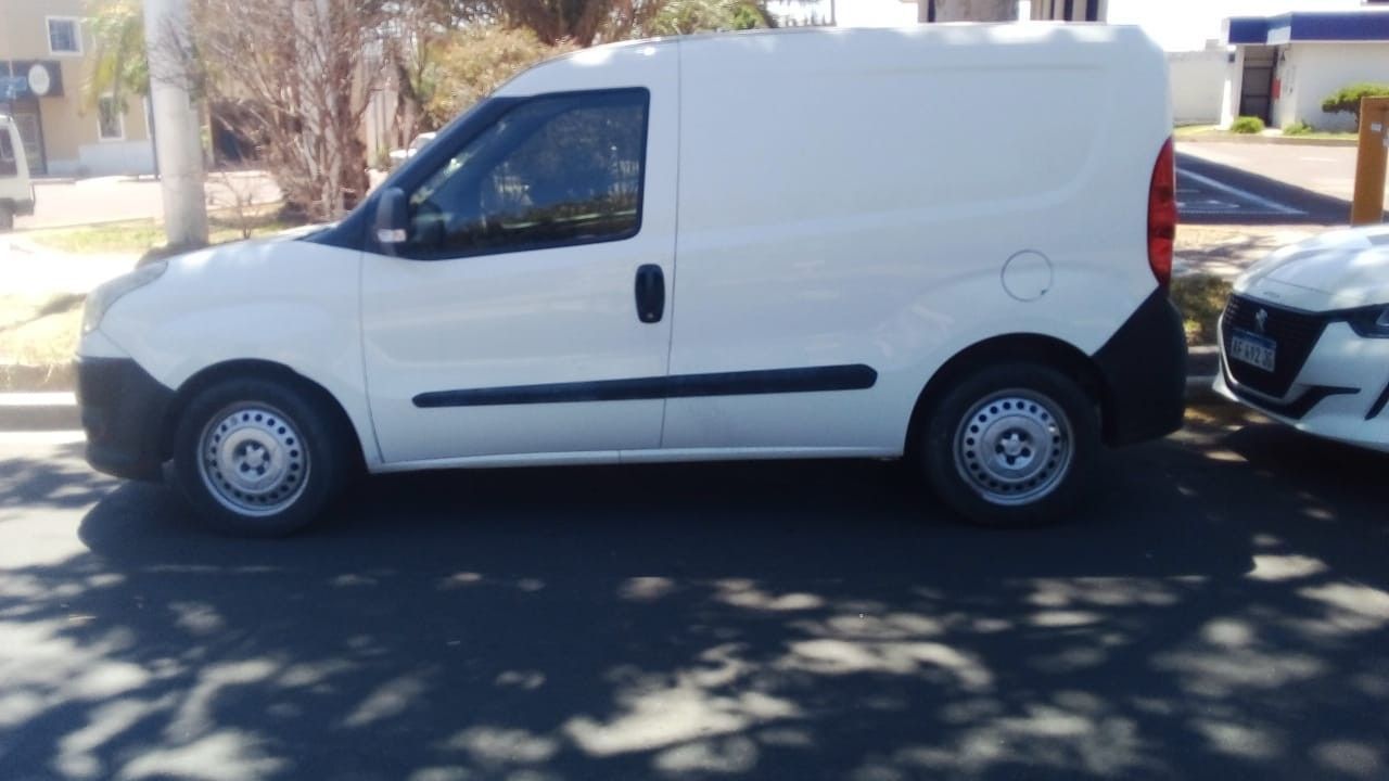 Fiat Doblo Usada en Mendoza, deRuedas