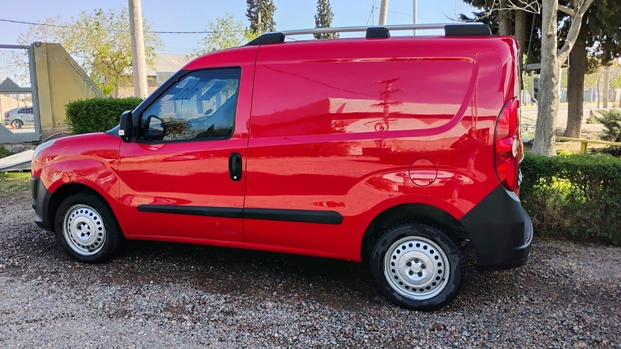 Fiat Doblo Usada en Mendoza, deRuedas