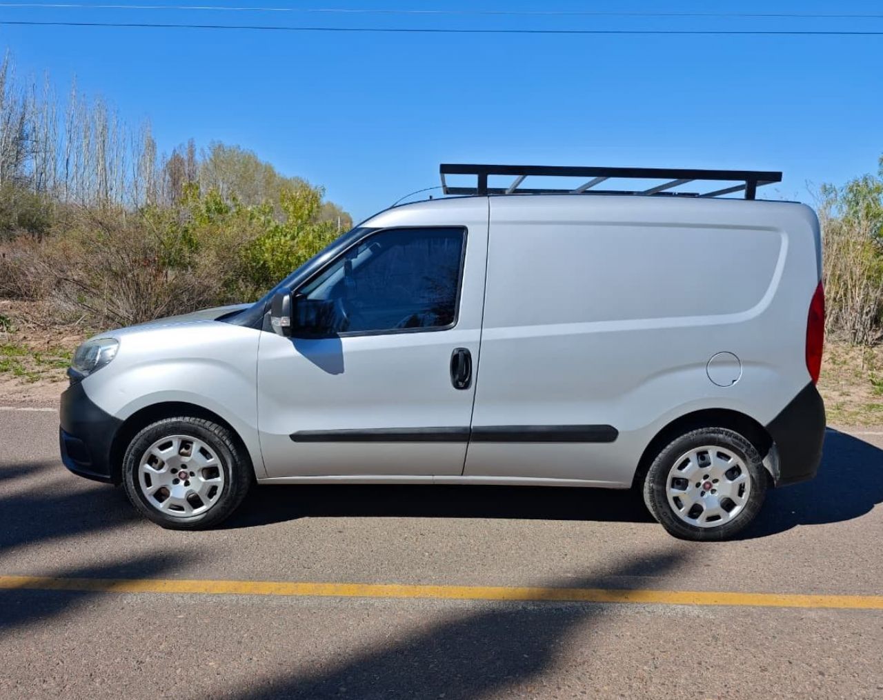 Fiat Doblo Usada en Mendoza, deRuedas