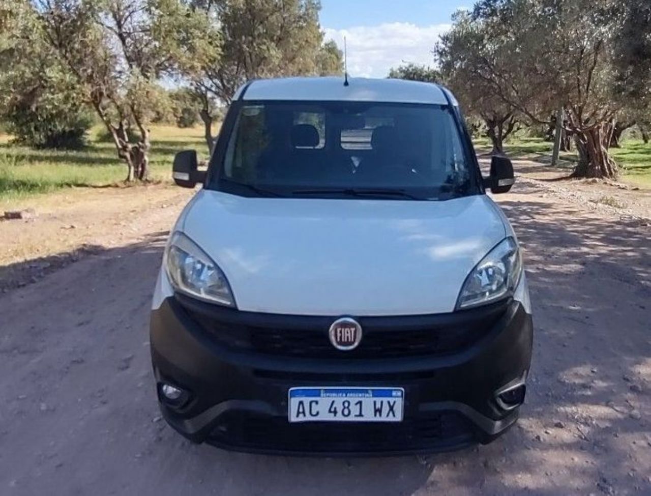 Fiat Doblo Usada en Mendoza, deRuedas