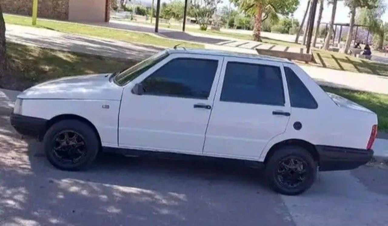 Fiat Duna Usado en Mendoza, deRuedas