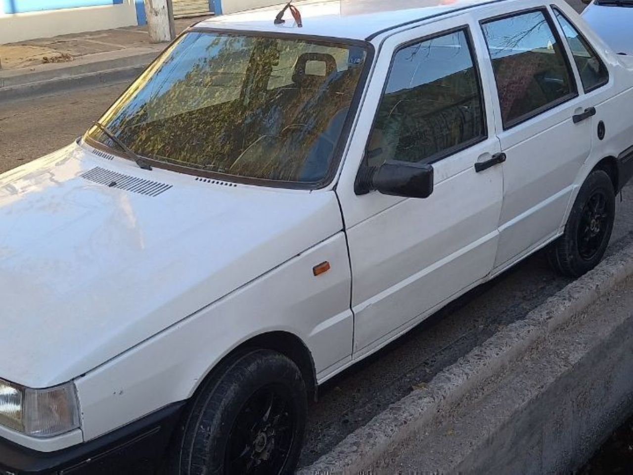 Fiat Duna Usado en Mendoza, deRuedas