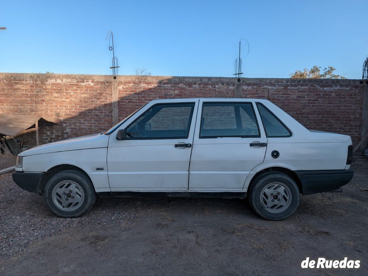 Fiat Duna Usado en Mendoza, deRuedas