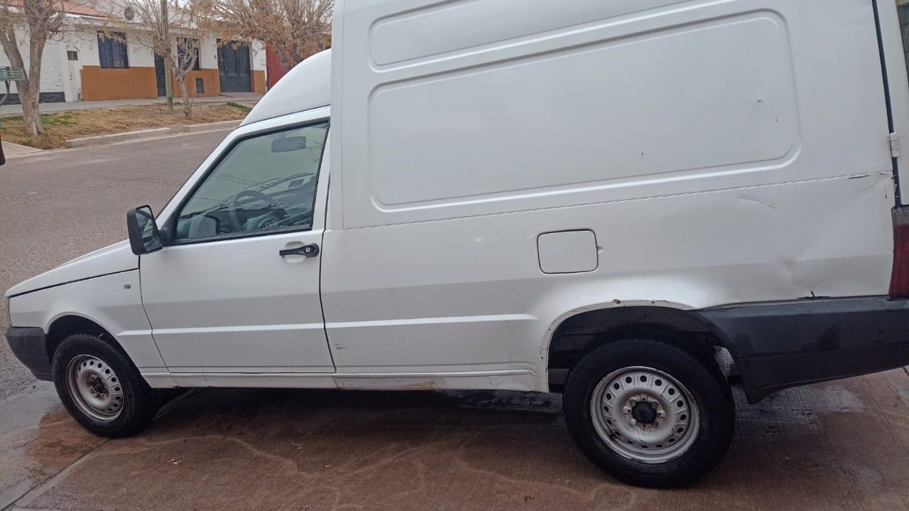 Fiat Fiorino Usada en Mendoza, deRuedas