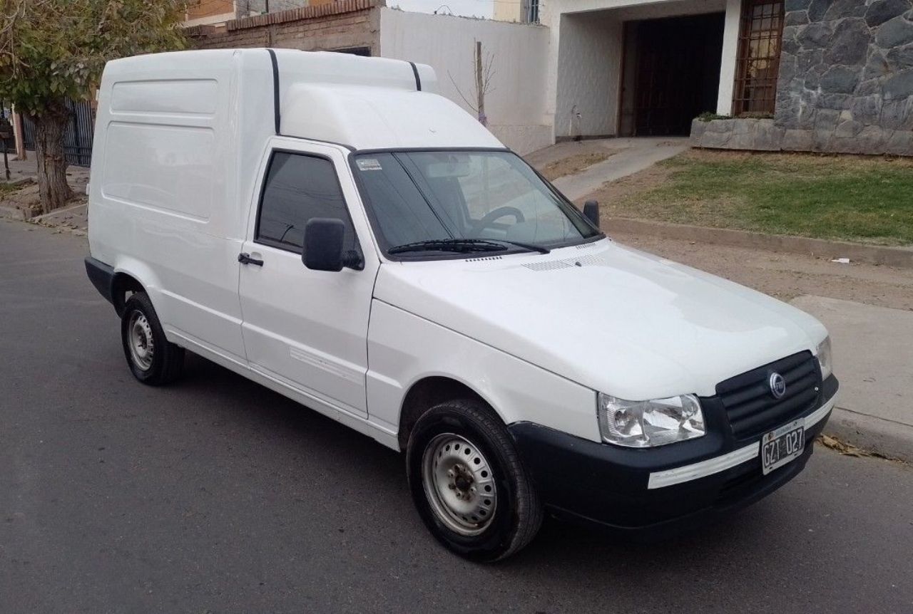 Fiat Fiorino Usada en Mendoza, deRuedas