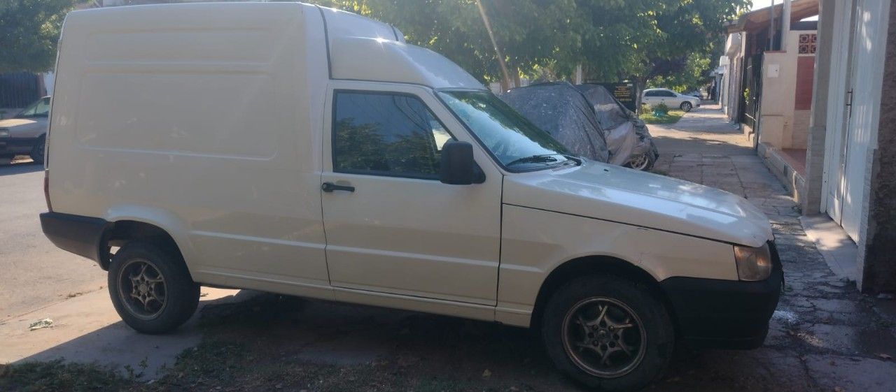 Fiat Fiorino Usada en Mendoza, deRuedas