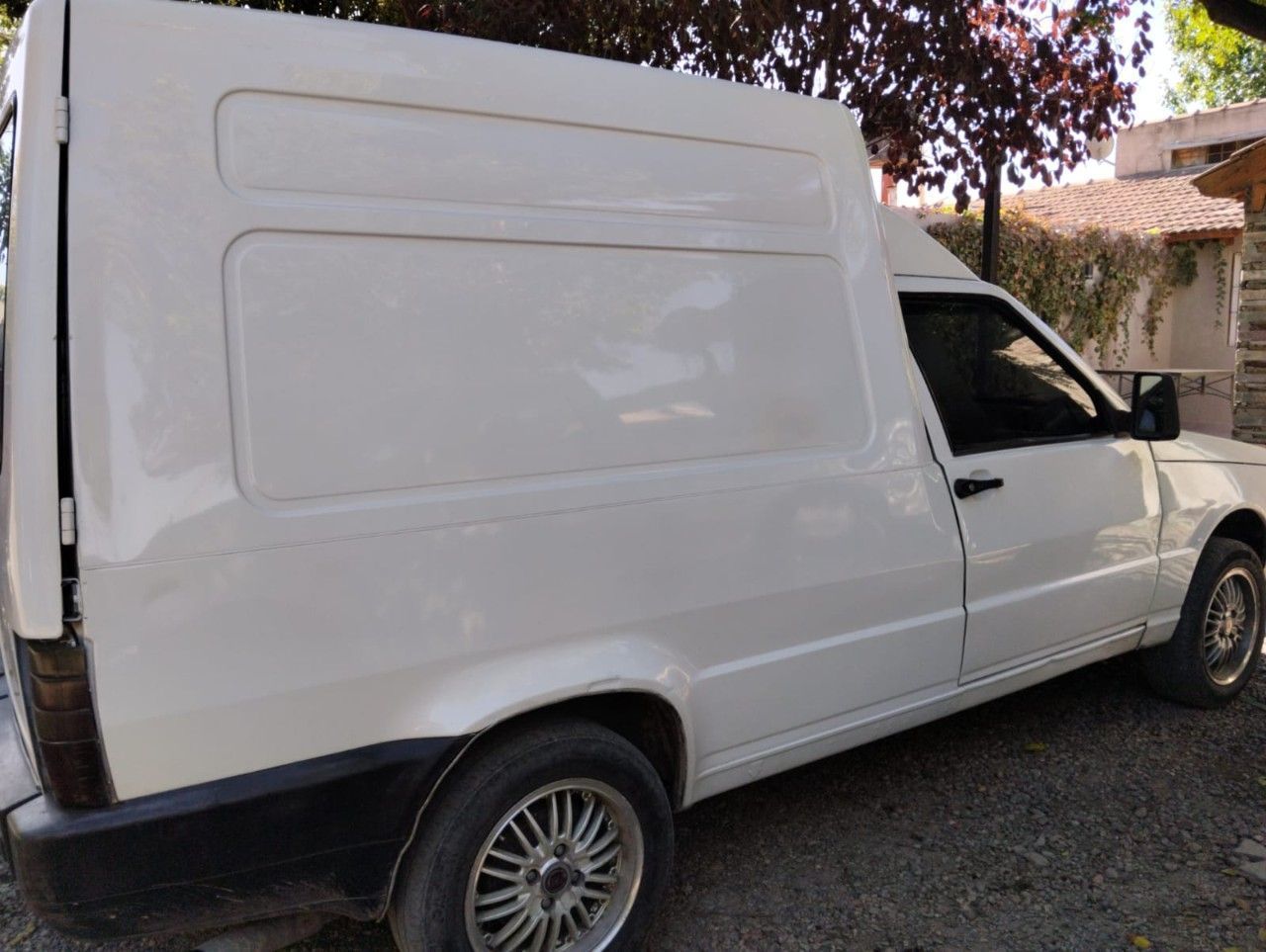 Fiat Fiorino Usada en Mendoza, deRuedas