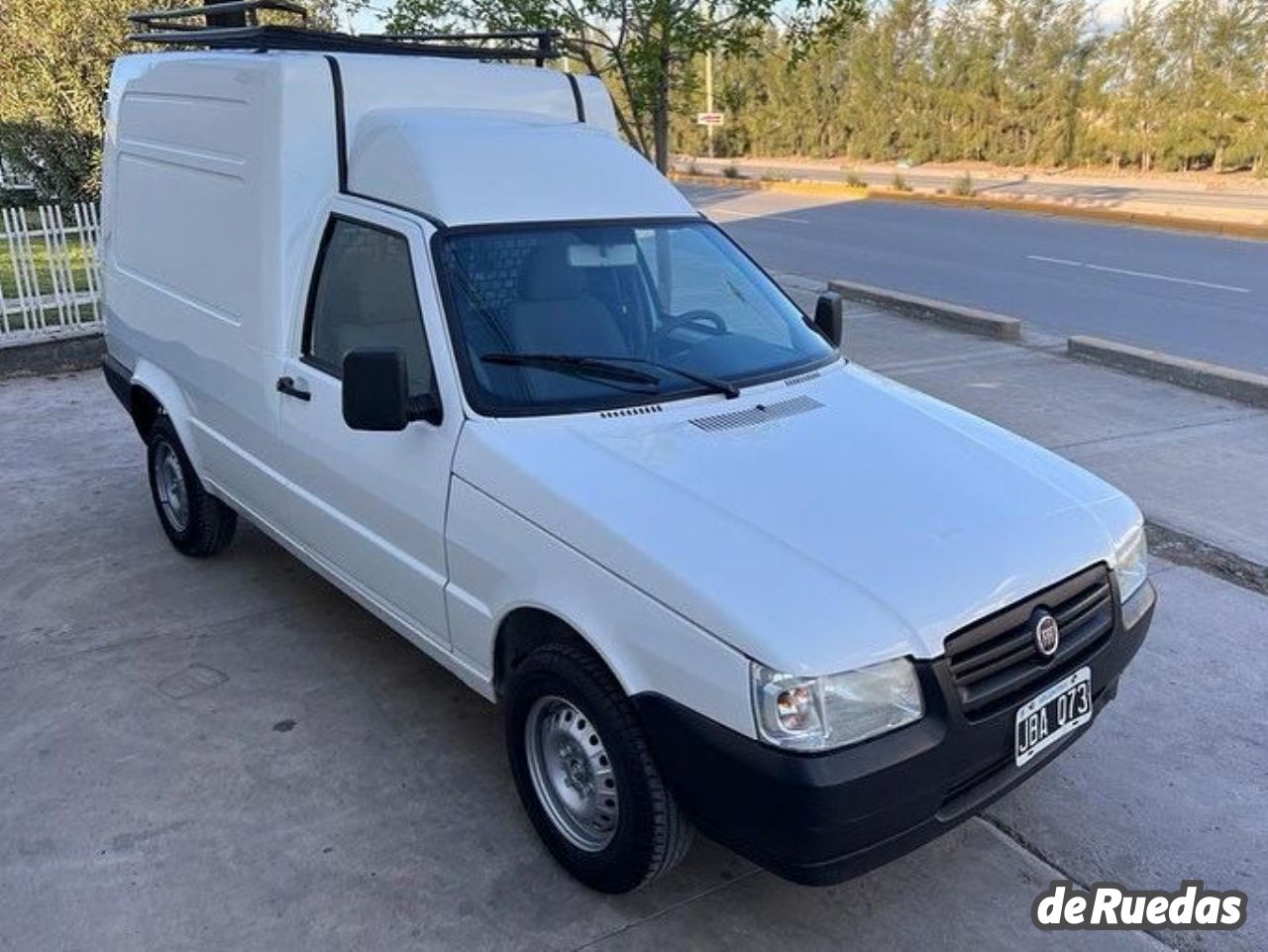 Fiat Fiorino Usada en Mendoza, deRuedas