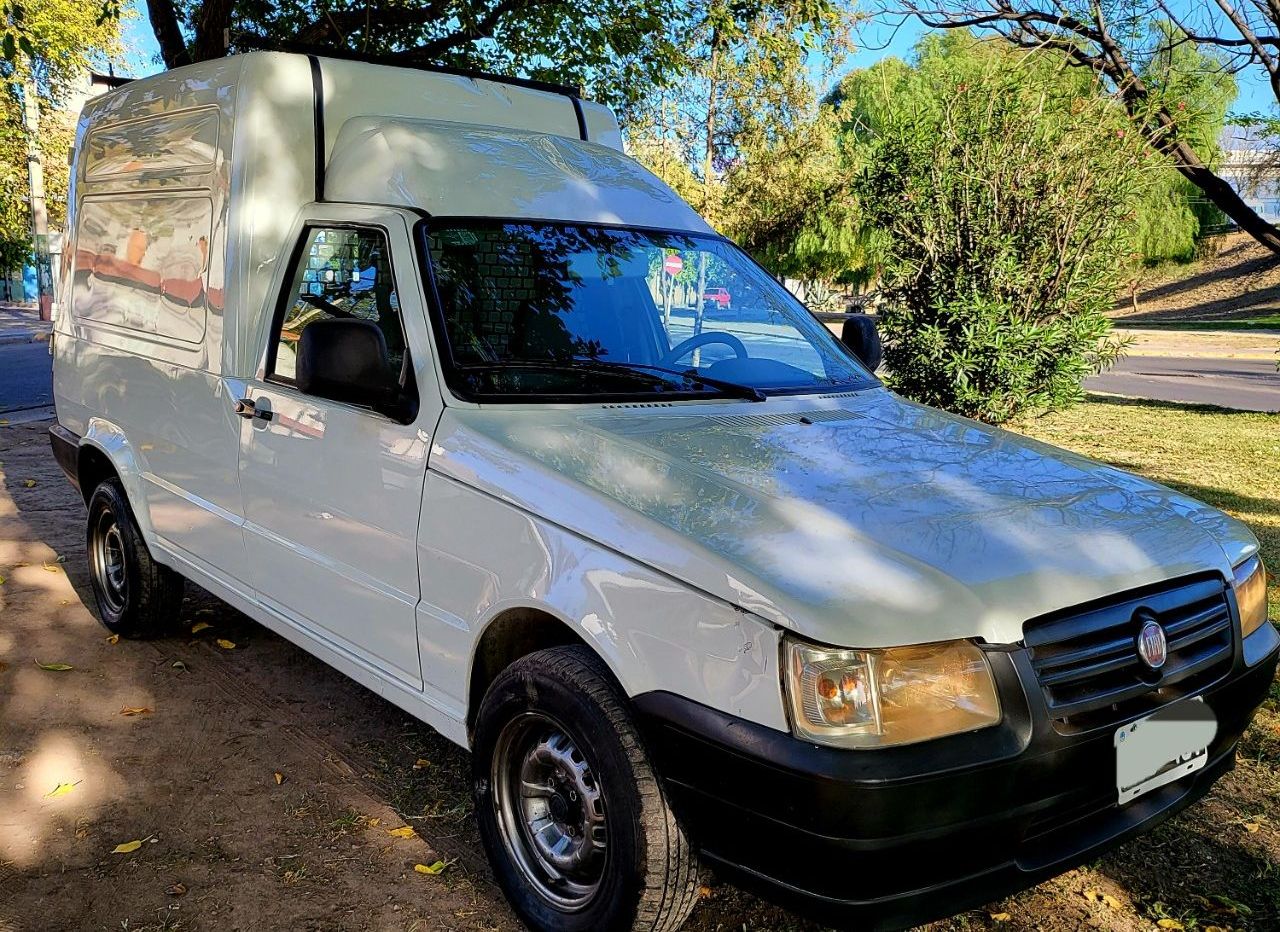 Fiat Fiorino Usada en Mendoza, deRuedas