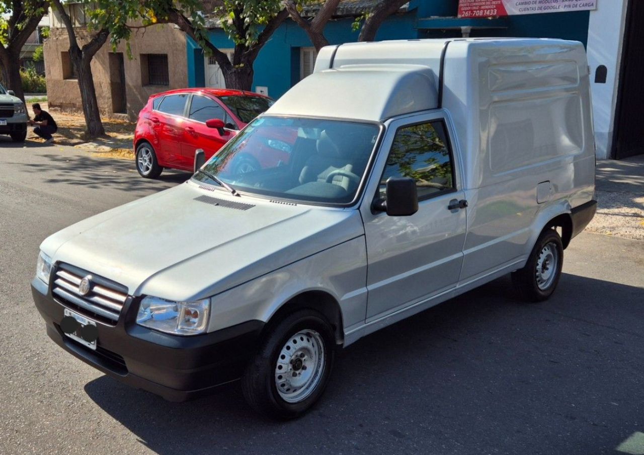 Fiat Fiorino Usada Financiado en Mendoza, deRuedas