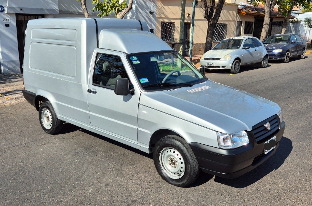 Fiat Fiorino Usada Financiado en Mendoza, deRuedas