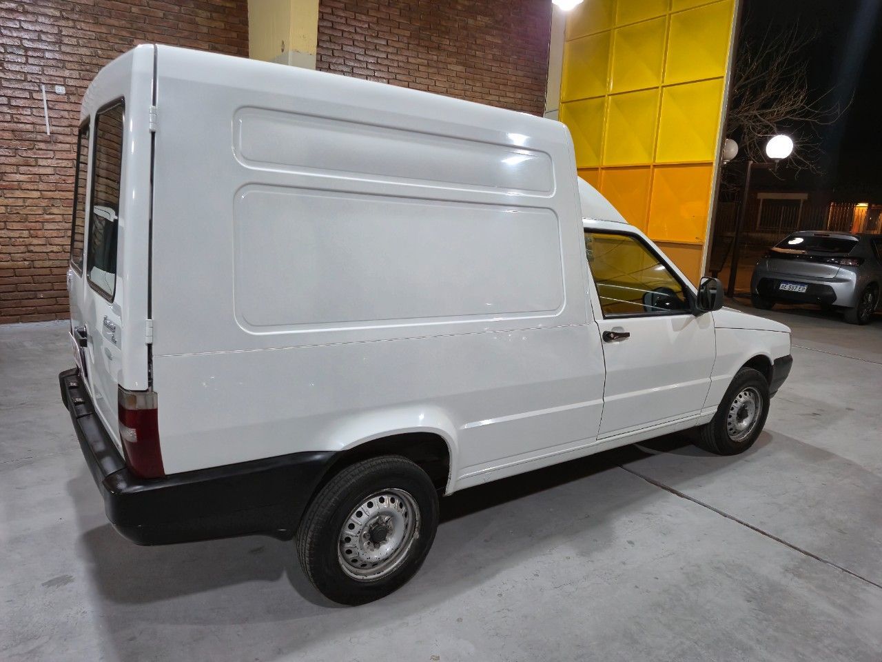Fiat Fiorino Usada Financiado en Mendoza, deRuedas