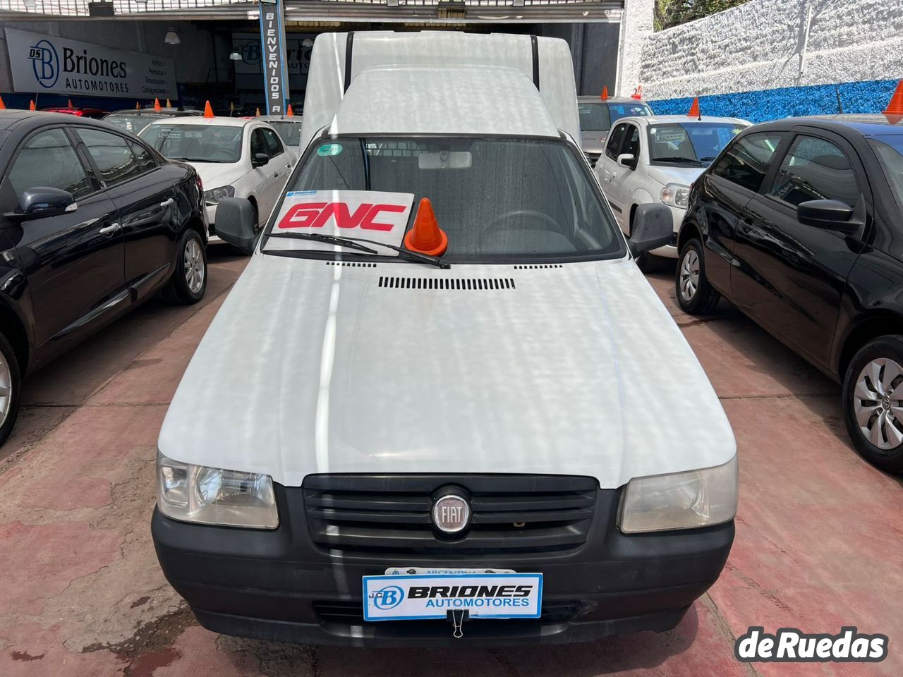 Fiat Fiorino Usada en Mendoza, deRuedas