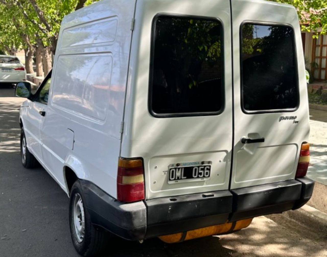 Fiat Fiorino Usada en Mendoza, deRuedas