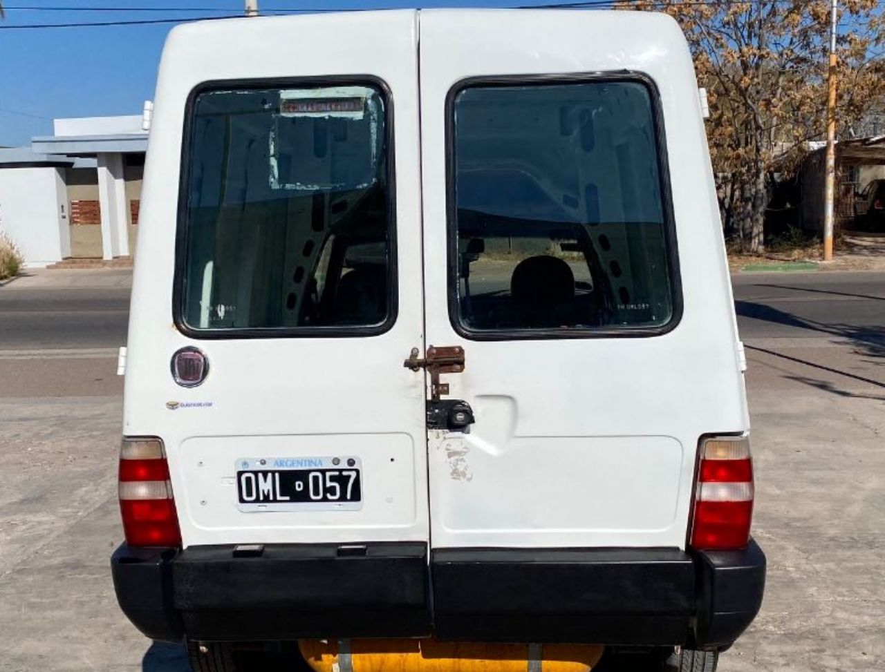 Fiat Fiorino Usada Financiado en Mendoza, deRuedas