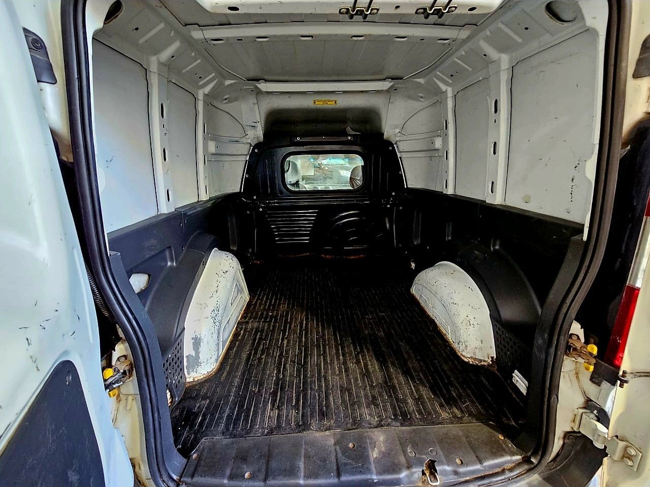 Fiat Fiorino Usada en Mendoza, deRuedas