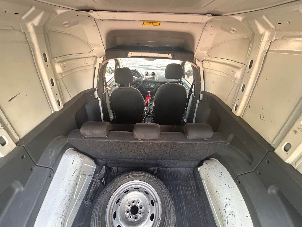 Fiat Fiorino Usada Financiado en Mendoza, deRuedas