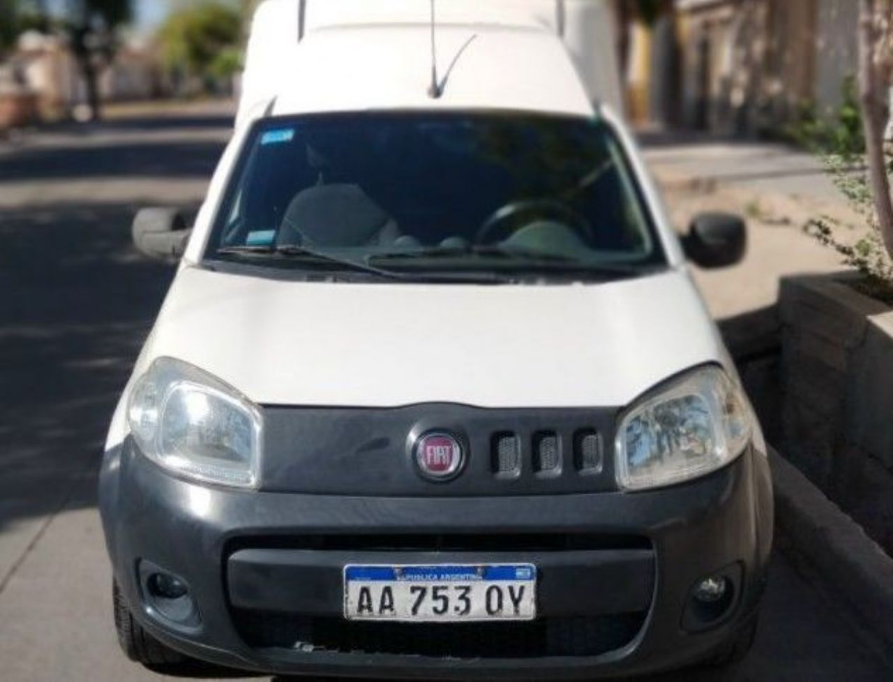 Fiat Fiorino Usada en Mendoza, deRuedas