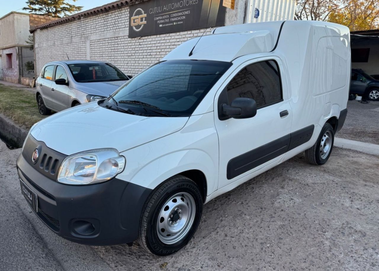 Fiat Fiorino Usada Financiado en Mendoza, deRuedas