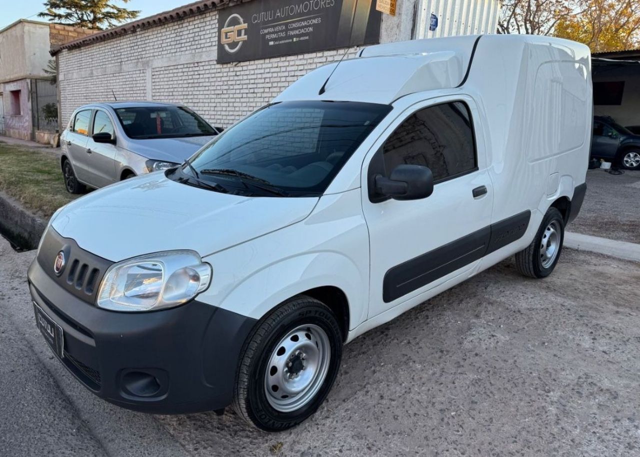 Fiat Fiorino Usada Financiado en Mendoza, deRuedas