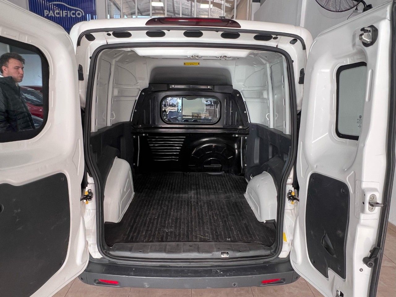 Fiat Fiorino Usada Financiado en Córdoba, deRuedas