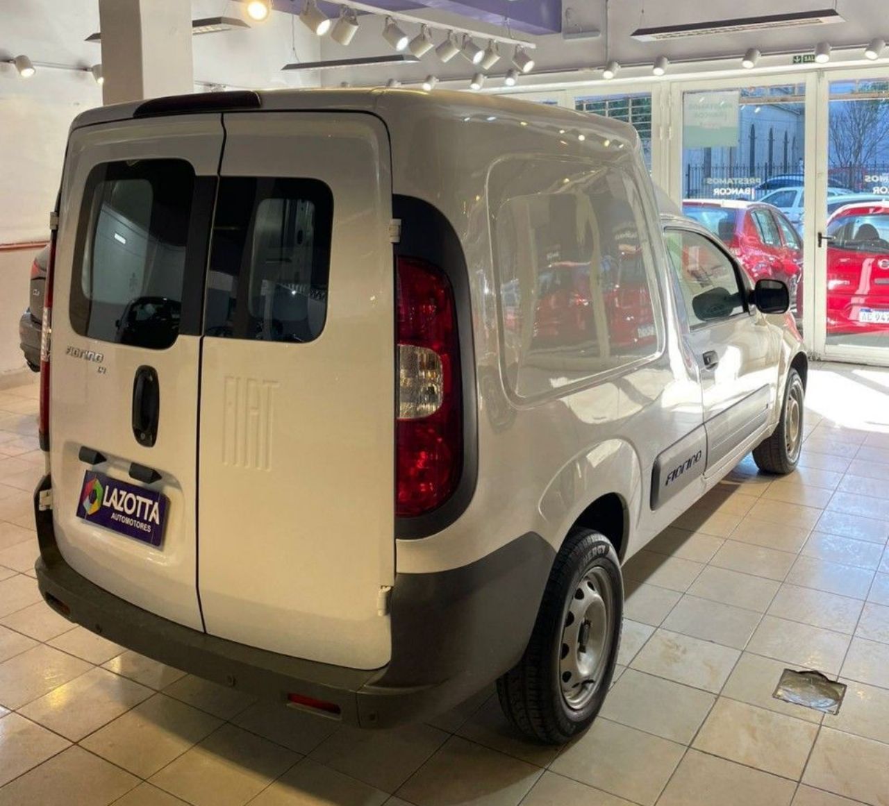 Fiat Fiorino Usada Financiado en Córdoba, deRuedas