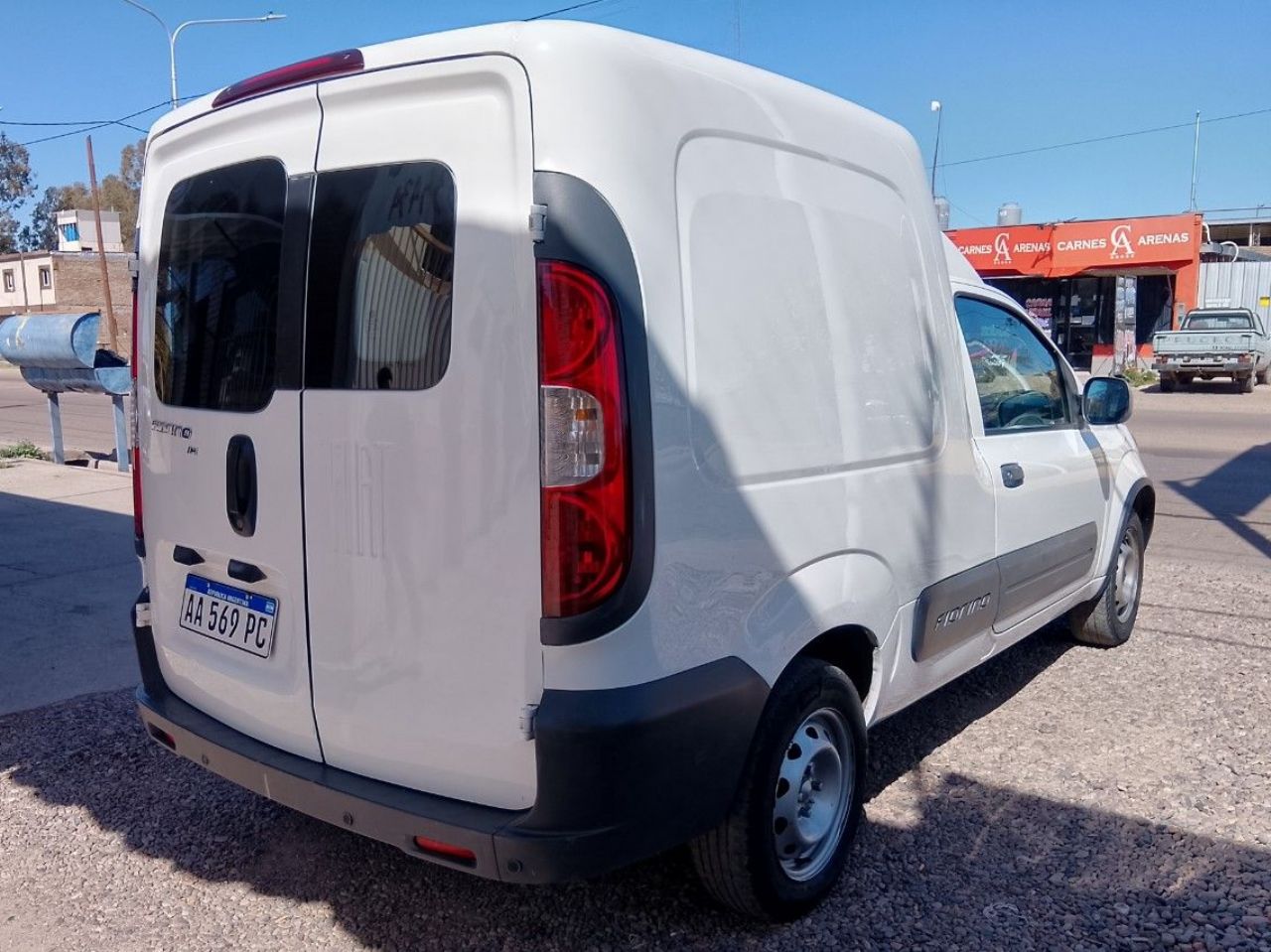 Fiat Fiorino Usada en Mendoza, deRuedas
