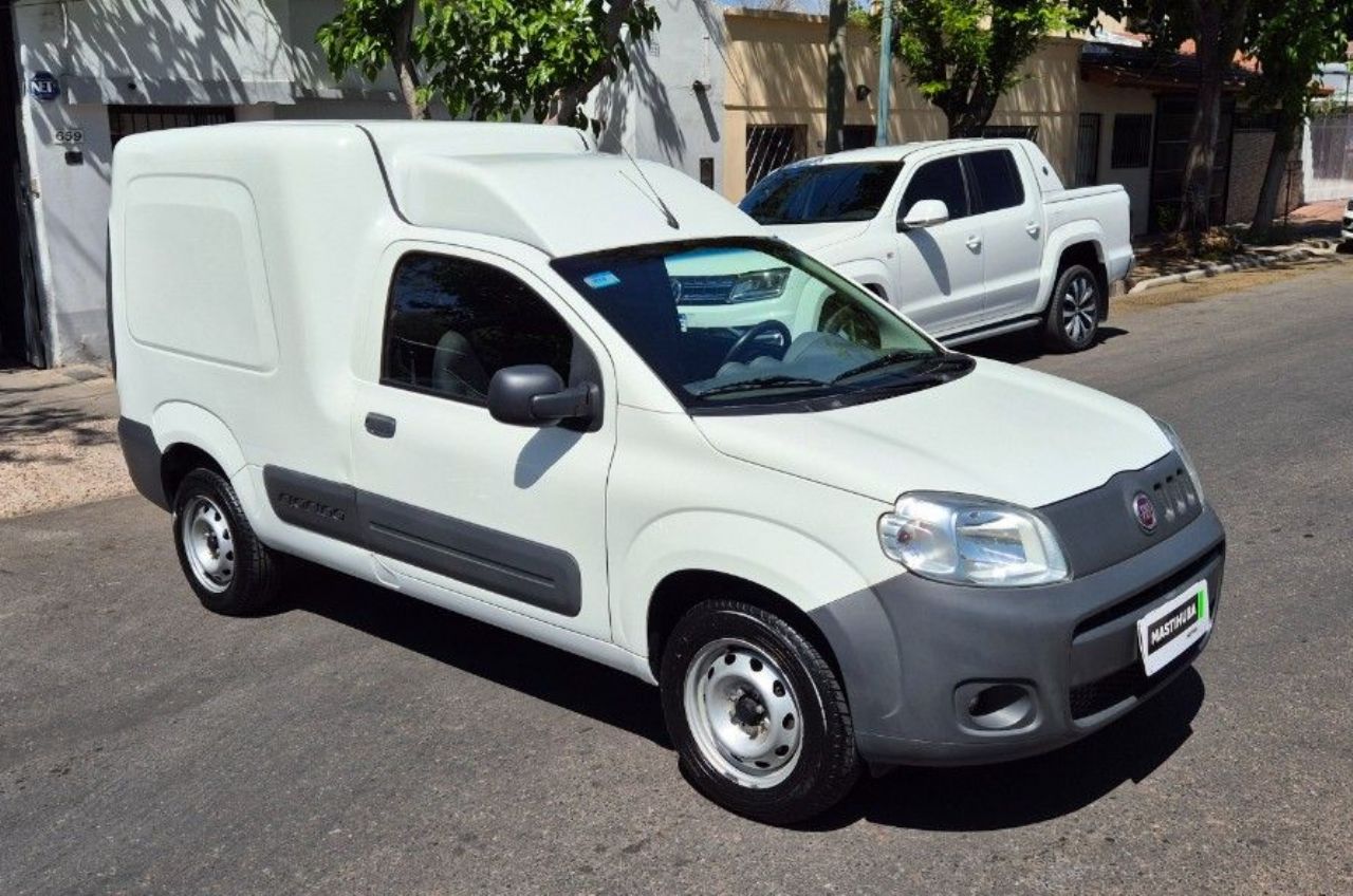 Fiat Fiorino Usada Financiado en Mendoza, deRuedas