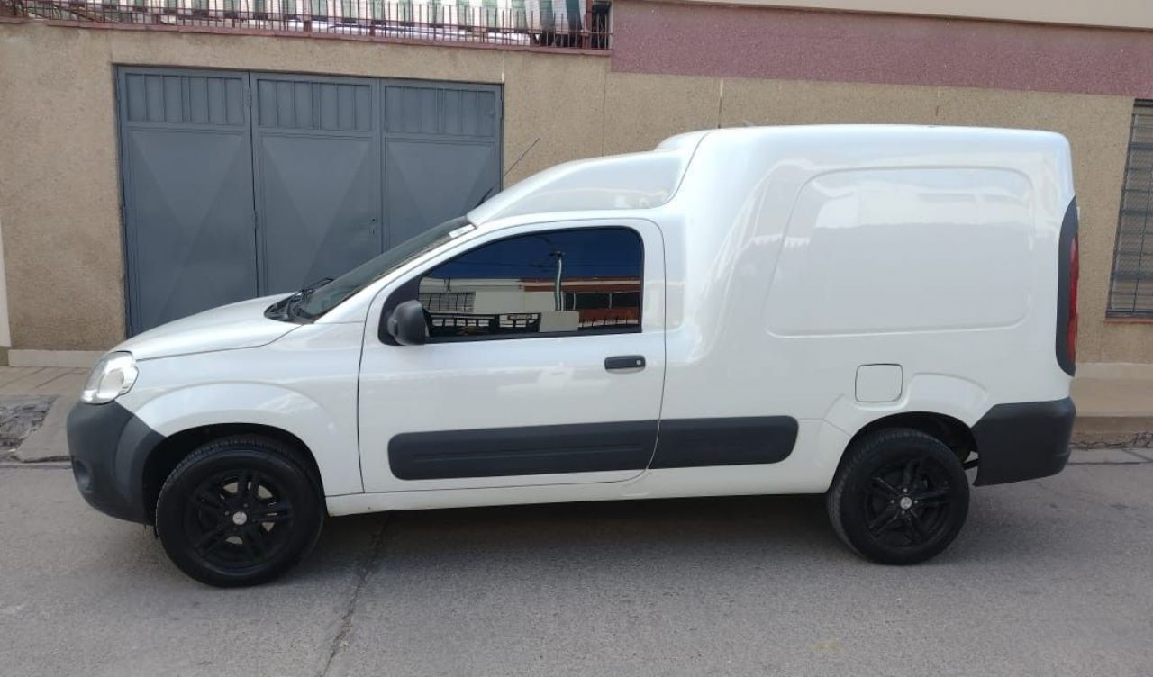 Fiat Fiorino Usada en Mendoza, deRuedas