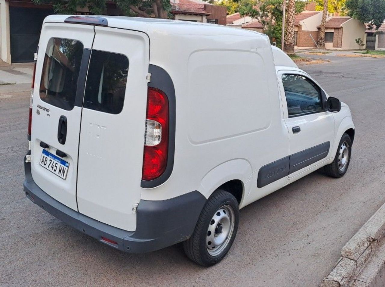 Fiat Fiorino Usada en Mendoza, deRuedas