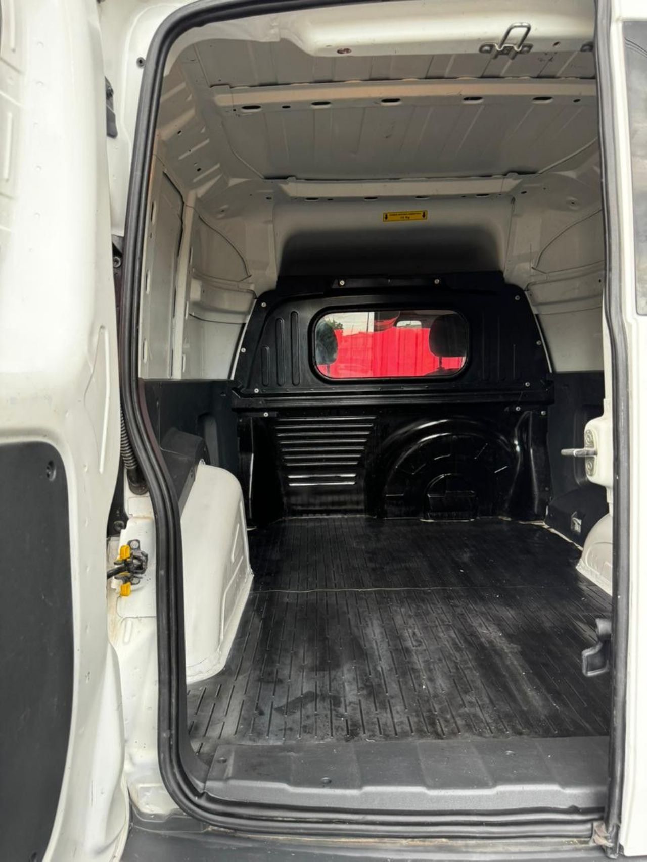 Fiat Fiorino Usada Financiado en Córdoba, deRuedas
