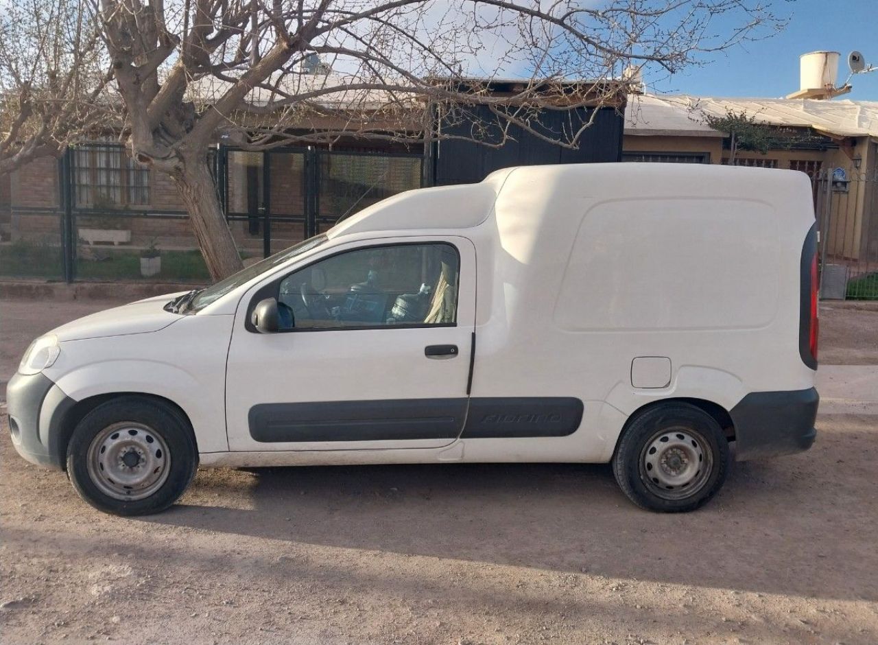 Fiat Fiorino Usada en Mendoza, deRuedas