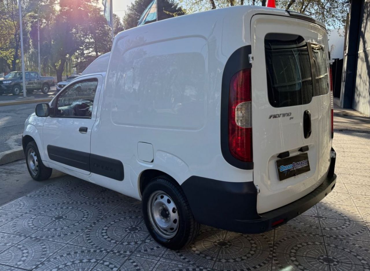 Fiat Fiorino Usada Financiado en Mendoza, deRuedas
