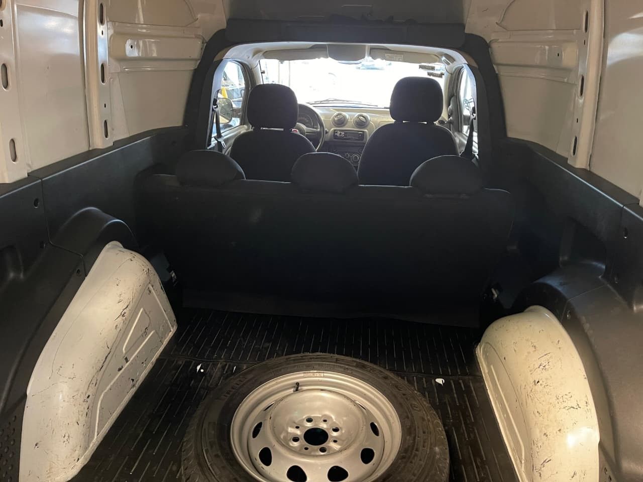 Fiat Fiorino Usada Financiado en Mendoza, deRuedas
