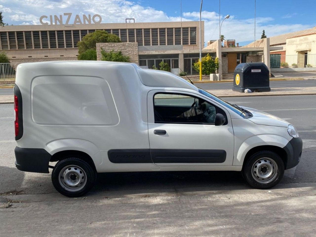 Fiat Fiorino Usada Financiado en San Juan, deRuedas