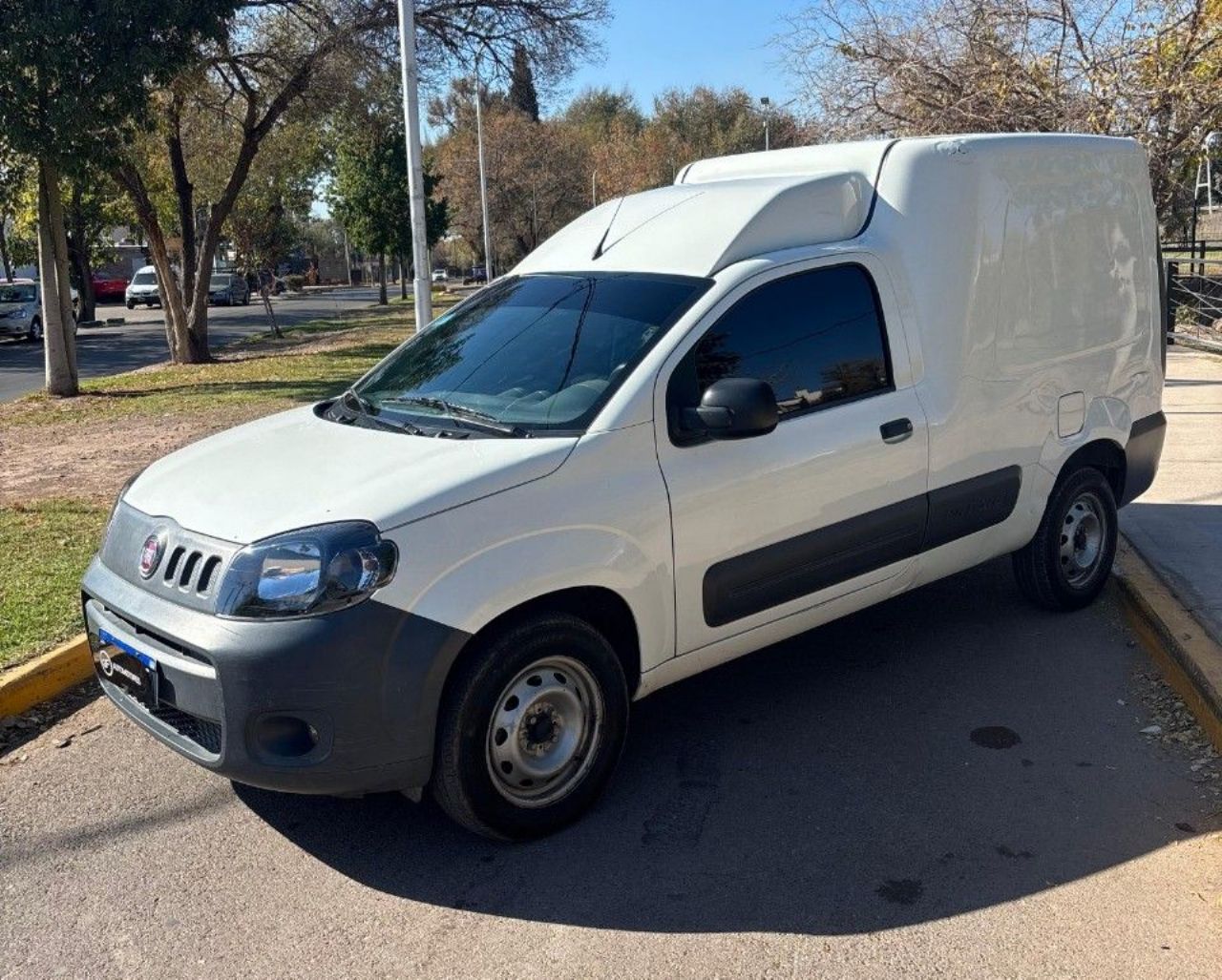 Fiat Fiorino Usada Financiado en Mendoza, deRuedas