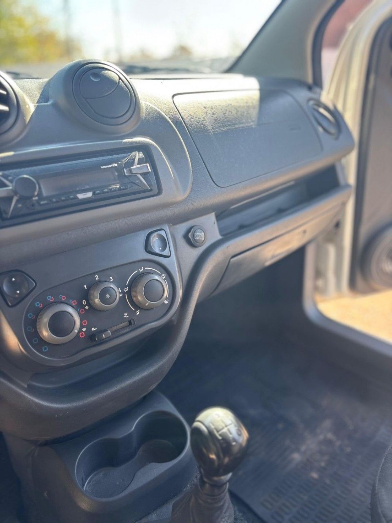 Fiat Fiorino Usada Financiado en Mendoza, deRuedas