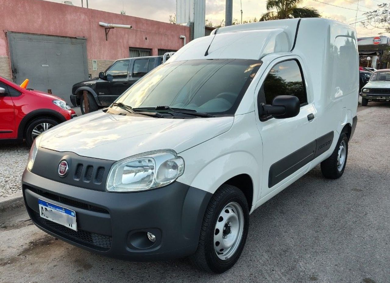 Fiat Fiorino Usada Financiado en San Juan, deRuedas