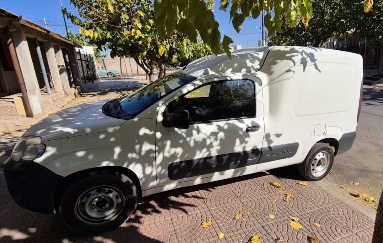 Fiat Fiorino Usada en Mendoza, deRuedas