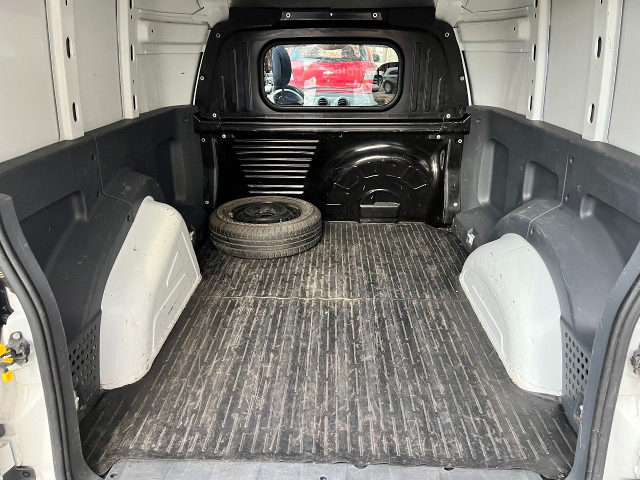 Fiat Fiorino Usada Financiado en Mendoza, deRuedas