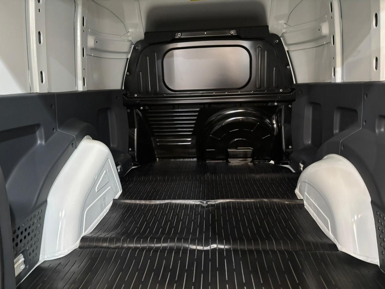 Fiat Fiorino Nueva en Córdoba, deRuedas