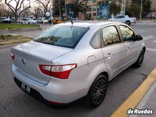 Fiat Grand Siena Usado Financiado en Mendoza, deRuedas