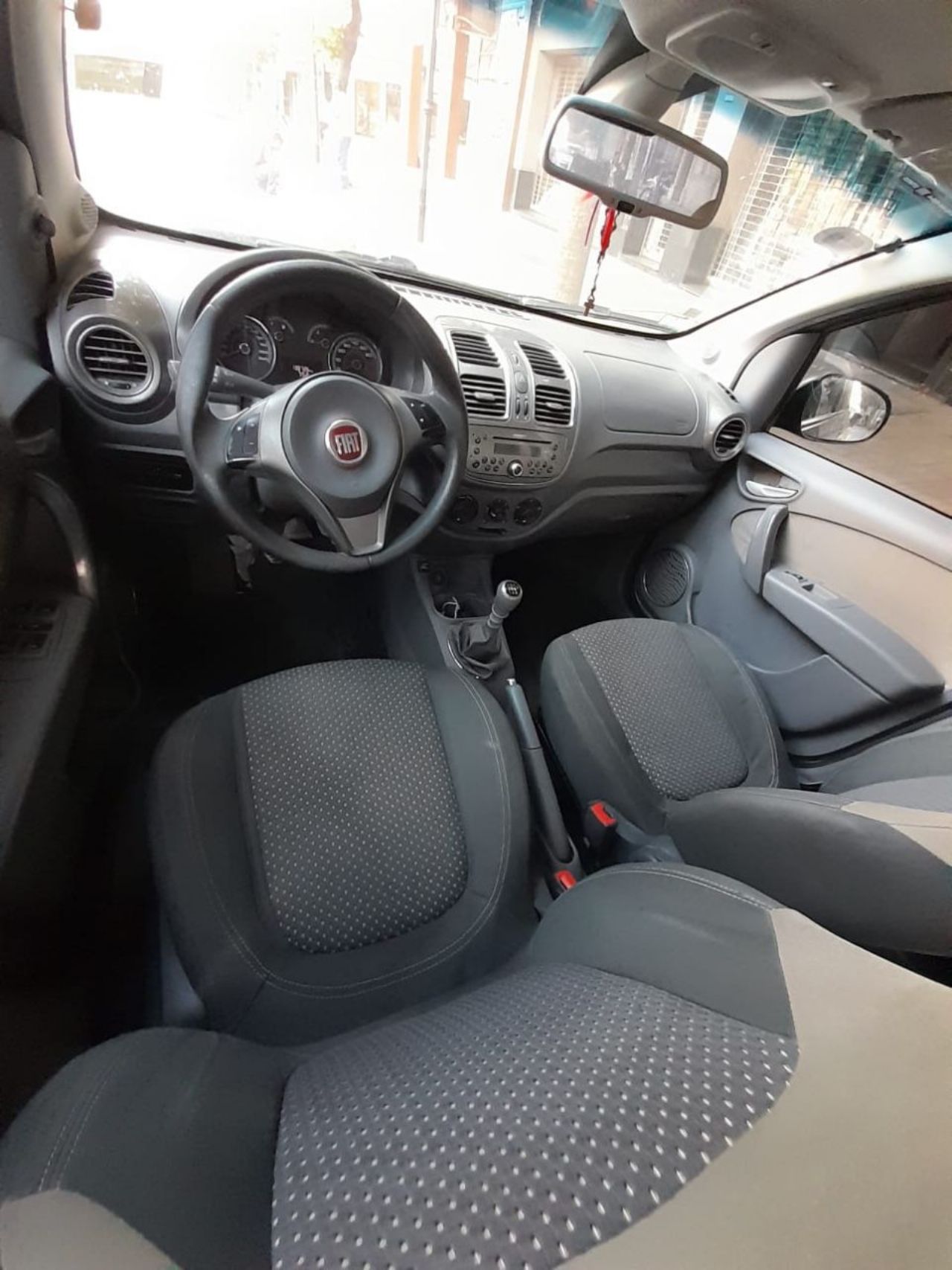 Fiat Grand Siena Usado en Santa Fe, deRuedas