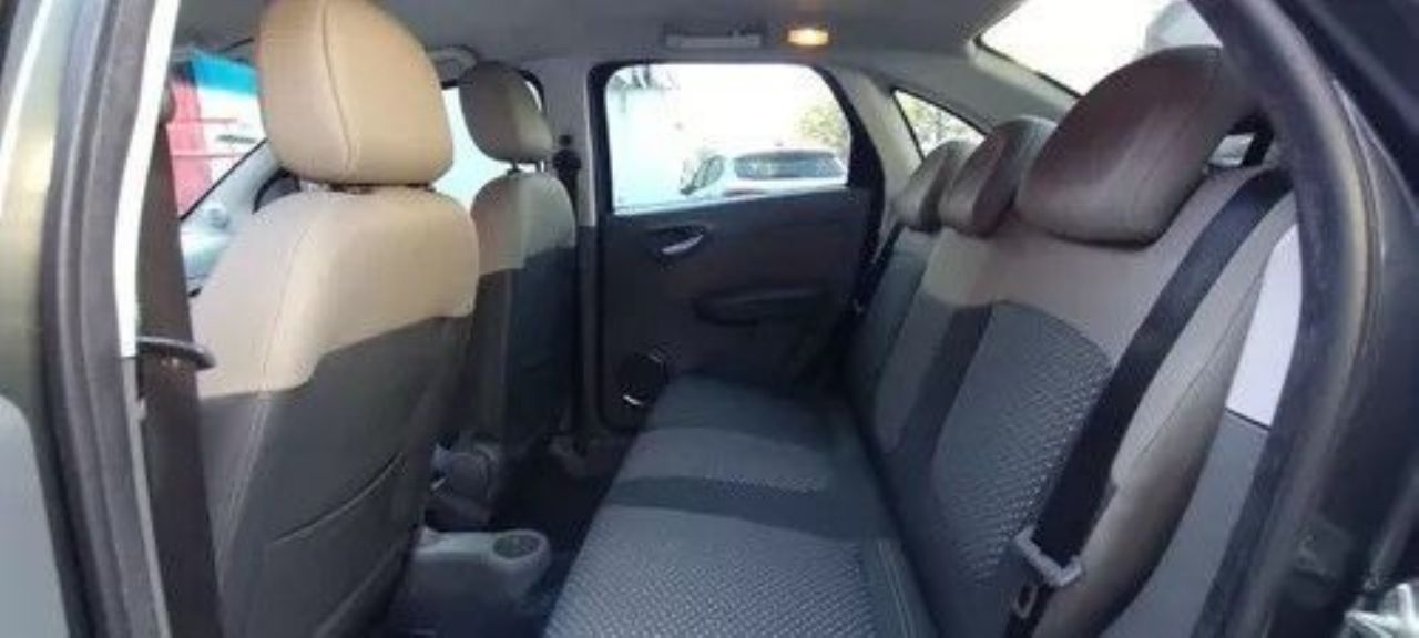 Fiat Grand Siena Usado en Córdoba, deRuedas
