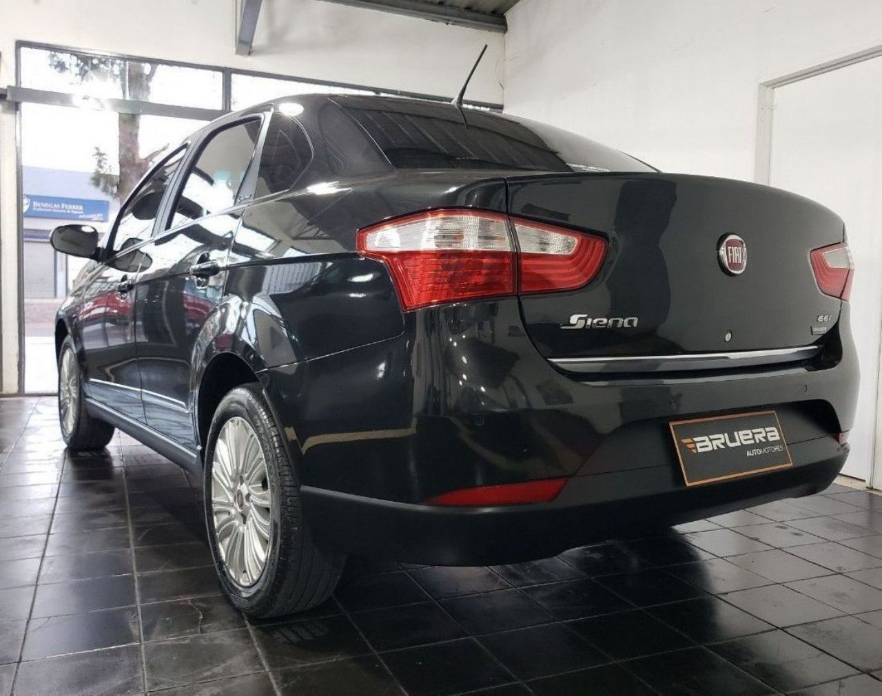 Fiat Grand Siena Usado Financiado en Mendoza, deRuedas