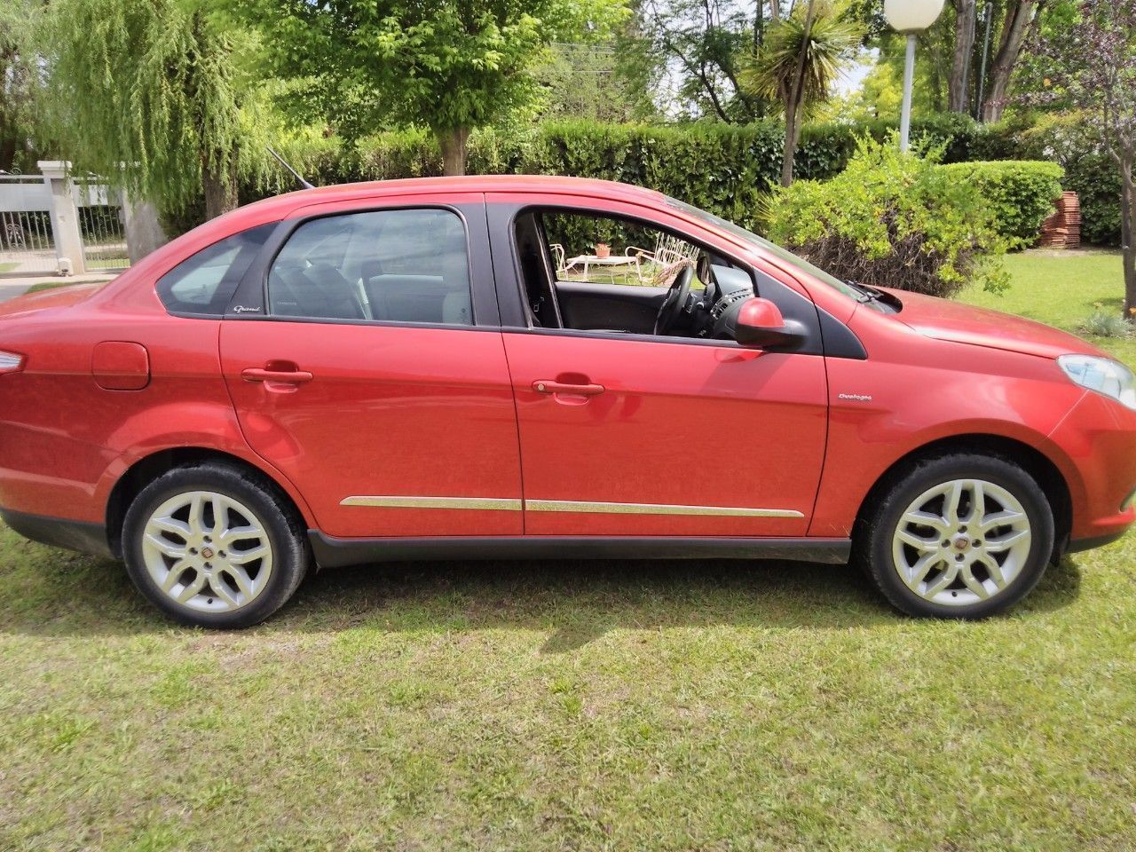 Fiat Grand Siena Usado en Mendoza, deRuedas